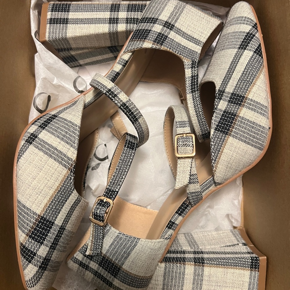 Plaid Women's Bag with Black and Cream Accents